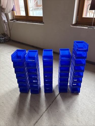 Mobil plastic stapelboxen - mobil,